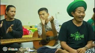 Senang Senang Mustafa Debu Feat Na'am Grupo