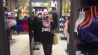 Outlet tour at Energized Boutique 1 Utama Shopping Centre