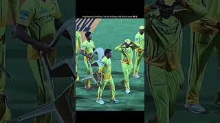 Famous Huge Respect To Urvil Patel , The Way He Respects MS Dhoni Is Unreal 💛🛐 #msd #dhoni am#mahi #urvil Profile