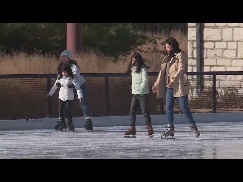 Videó: Steinberg Korcsolyapálya a Forest Parkban