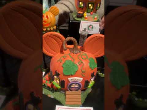 Department 56 Disney's Pumpkintown Halloween Village 6 Piece Set