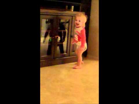 Baby Lily Dancing to Glee "Rumour Has It / Someone...