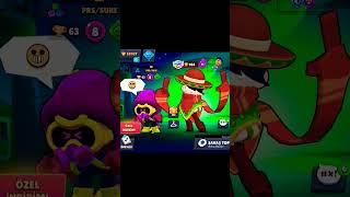 Kio Ömerin Kulübüne Girdim