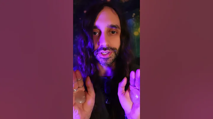 Reiki with Rose Quartz for strengthening relationships🙏🏻💜#reiki #love #energyhealing#reikihealing