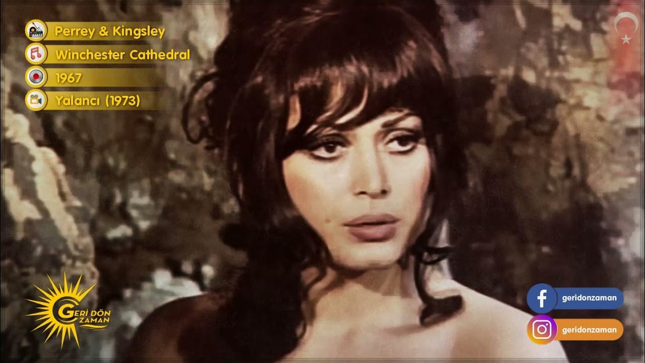 Gorkovskaya metro bekati yaqinidagi frilanserlar