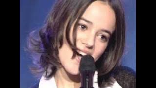 Alizee 'Ella, Elle l'a' 2003 tribute to France Gall!