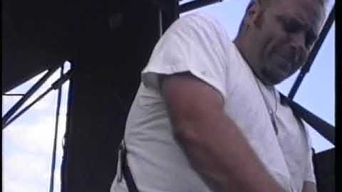 No Use For A Name - 1998-07-25 - Montreal at Ile Ste Helene (Warped Tour)