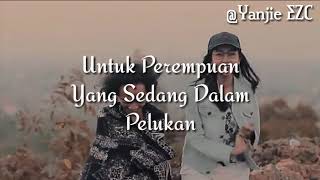 SMVLL – Untuk Perempuan Yang Sedang Dalam Pelukan Lirik(Reggae Cover)