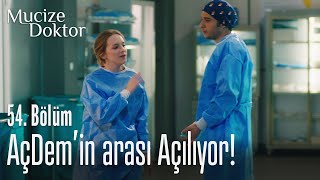 Açi ve Demir'in arası bozuluyor! - Mucize Doktor 54. Bölüm