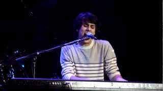 Video thumbnail of "Teddy Geiger-" Walking In The Sun" Live"