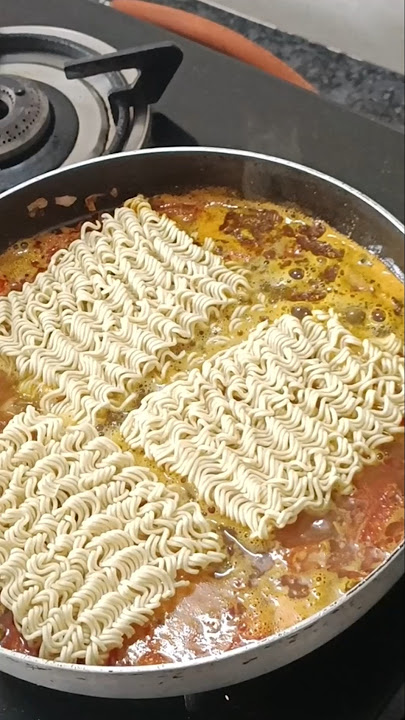 #maggi #shortsvideo #monsoon #rain #noodles #food #trending #recipe #cooking #song #swan #vlog#arshi