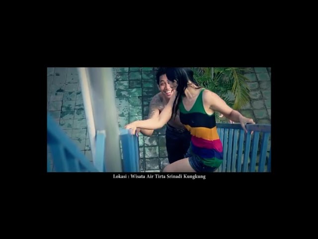 Neli Ambarawati – Cinta ( Official Music Video) class=