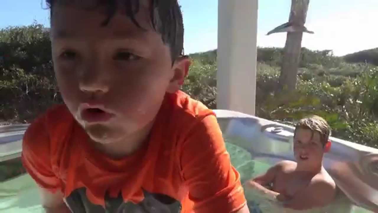 Family Vacation Vlog on Thanksgiving at St. George Island Beach with Beach Volleyball and Fun!