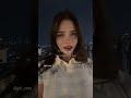   مترجمة