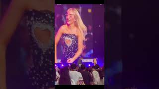 Sabrina Carpenter Best Live Vocals 🎶 Crowd Goes Wild! #Shorts