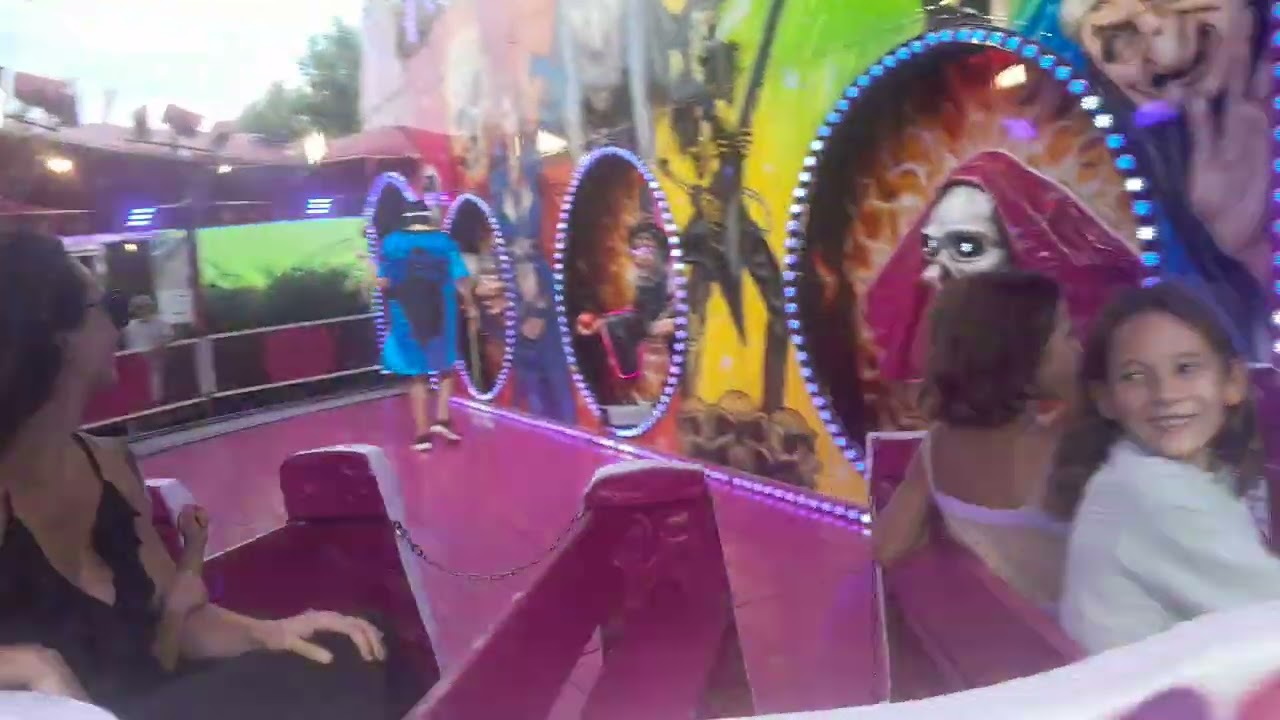 Tren La Bruixa Quiros Feria Del Poblenou 2025