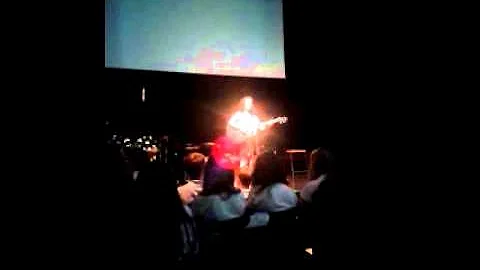 Anna Bowler singing Big Yellow Taxi