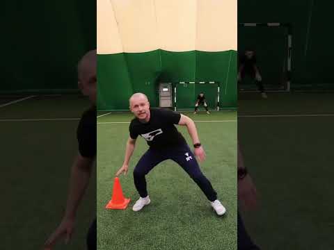 Футбольная тактика: учимся быстро принимать решения #футбол #интервью #football #тренировка
