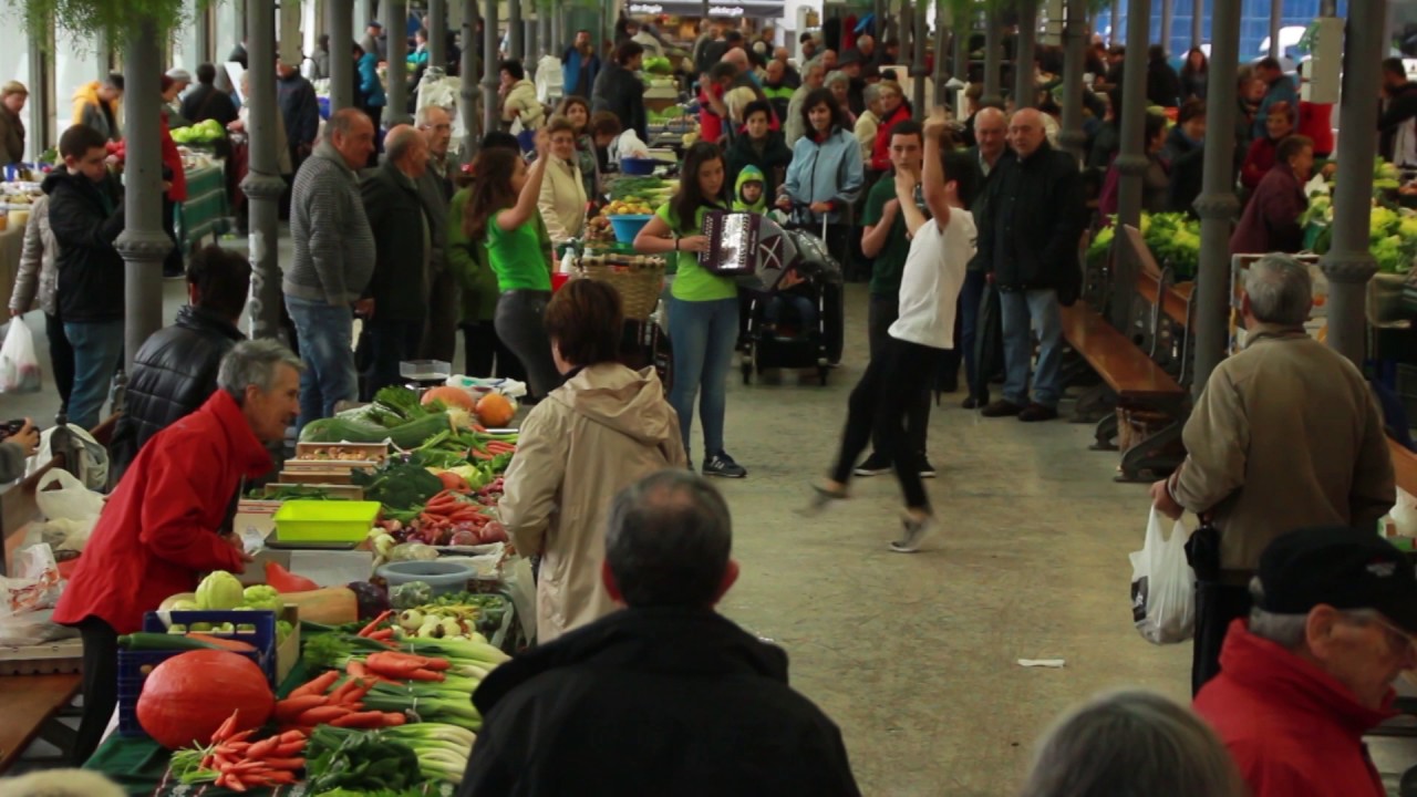 Udaberri Dantza Taldea: FANDANGOA