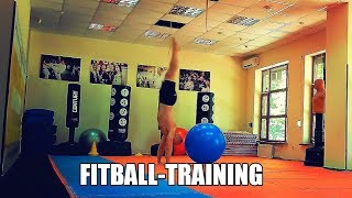 Тренировка акробатики и равновесия на фитболе//Fitball-training//KARATE CLUB Тренировка акробатики и равновесия на фитболе//Fitball-training//KARATE CLUB