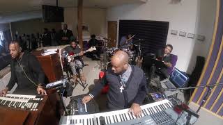 Mrklynik & Judson Church band playing Behind BENITA JONES “WAYMAKER” chords