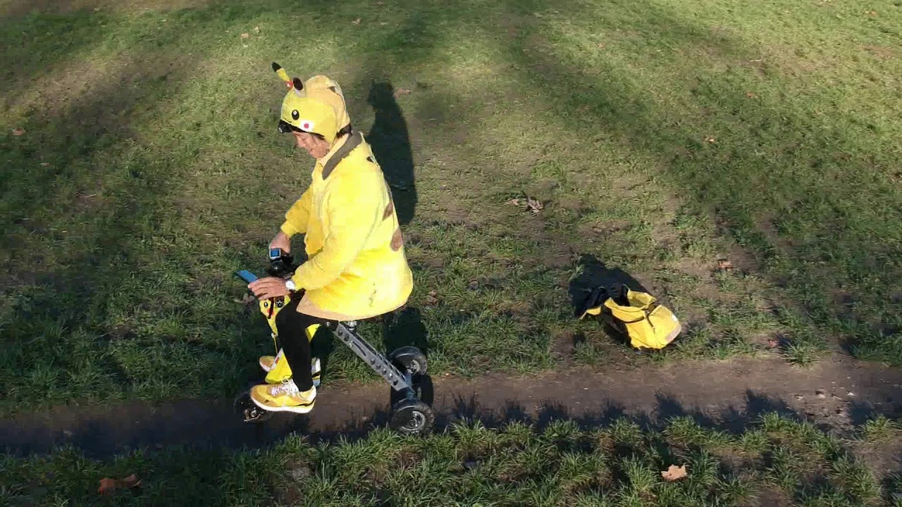 Pikachu drone - YouTube