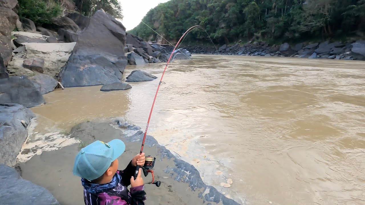 Pesca en el río guayabero 