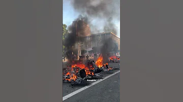 Los Angeles Protestors Setting Waymo Cars On Fire Shorts 