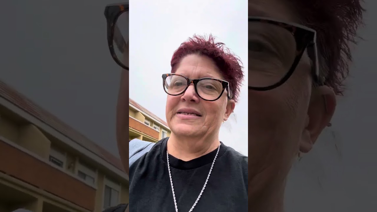 Wonderbelly is not good