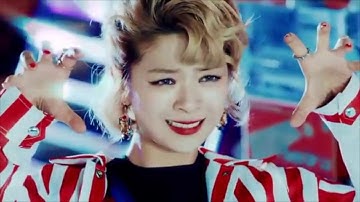 TWICE - SIGNAL but everytime they do something normal humans can