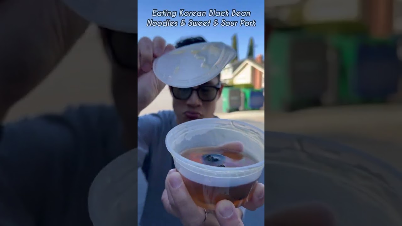 Eating Korean Jajangmyeon (Black Bean Noodle) & Tangsuyuk (Sweet & Sour Pork) for Lunch #hungryfam