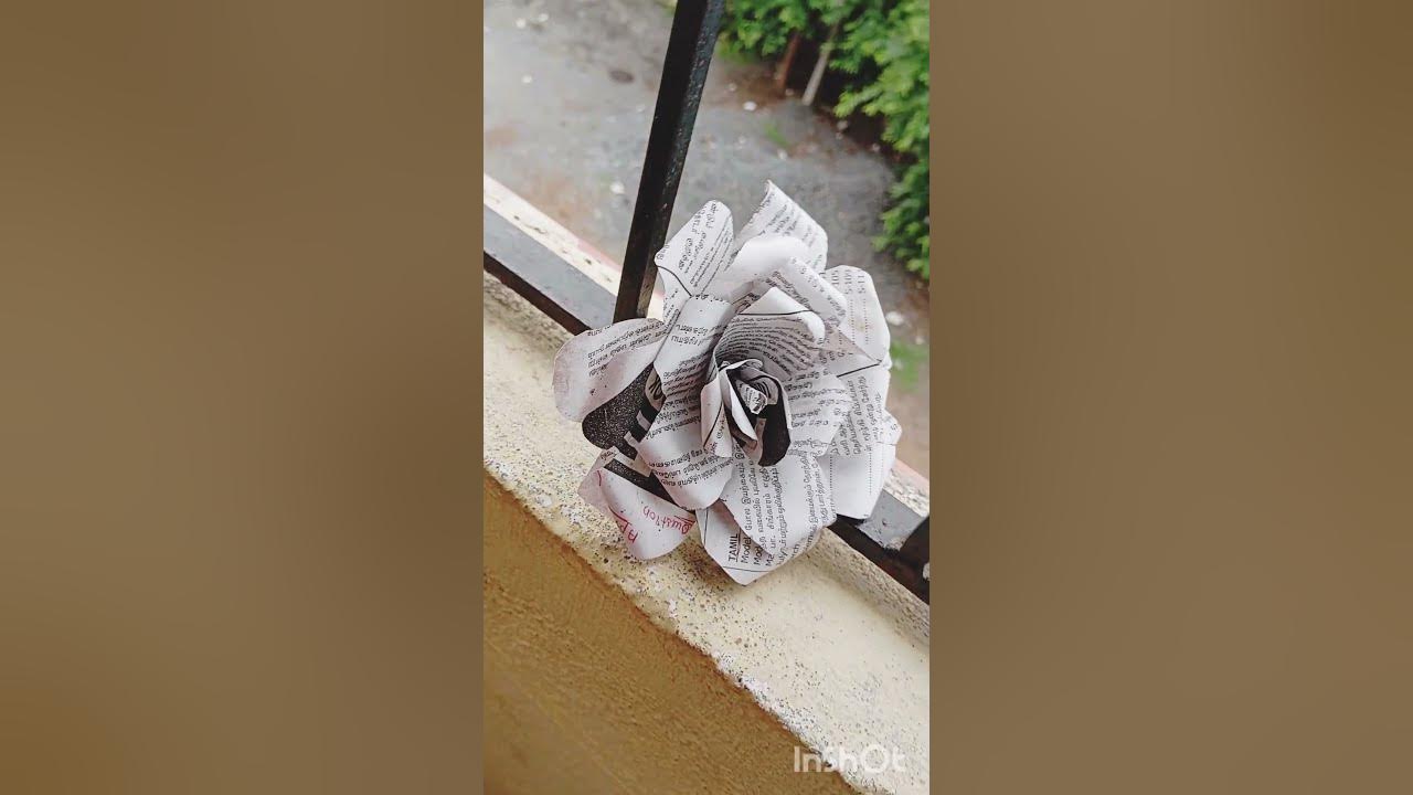 #papercrafts #artificialroses #paperrose #craft #artfromwaste #diy #presentation #handmade