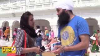 Harimandir Sahib Street Parchar - Sikh sister learns about Sikhi (Punjabi)