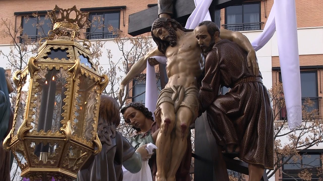 Semana Santa Ciudad Real 2022 Viernes Santo por la tarde Descendimiento ...