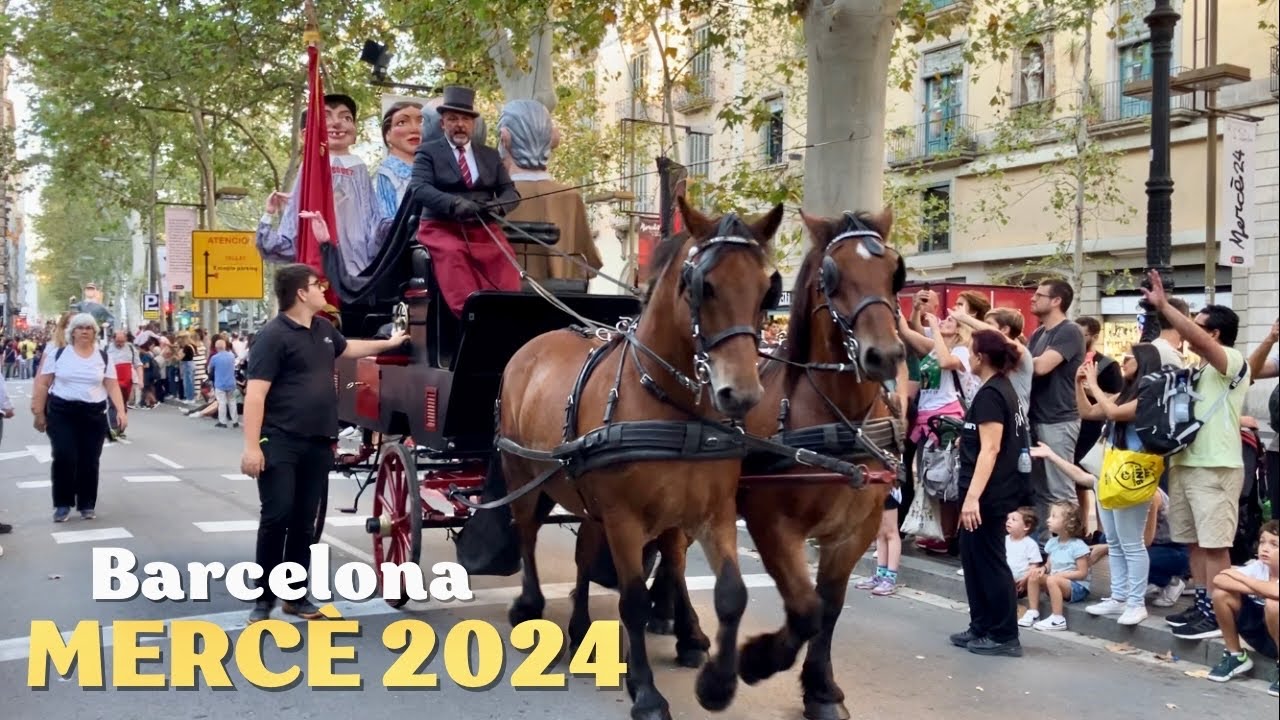 Cabalgata de Gegants de la Mercè 2024 en Barcelona - Grand Parade of City Giants