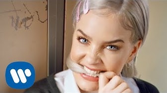 Anne-Marie - 2002 [Official Video]