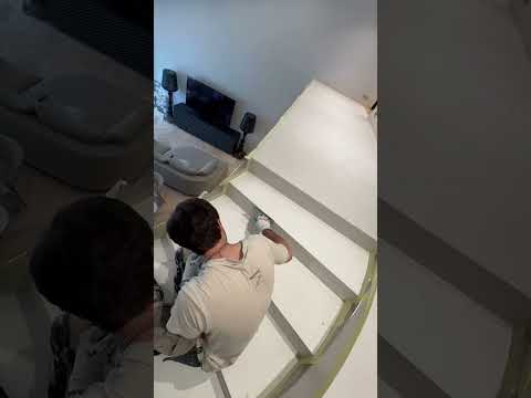 Лестница из микроцемента