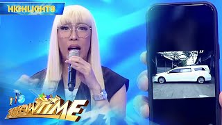 Vice Ganda shares what Vhong sent to their group chat | It's Showtime