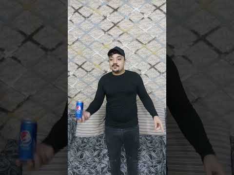 معزة ام لسان طويل خروف العيد معزة تأكل شيبس  معزة