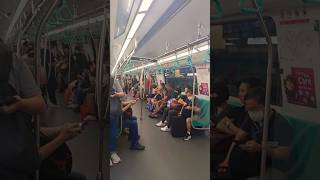 [ No Announcements ] R151 set 971/972 Door closing #smrt