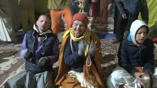 Фестиваль Аркаим Хари 2023. Киртан в час ночи. 22.06.2023. Kirtan Gajda Khanta das at 1 am. Festival