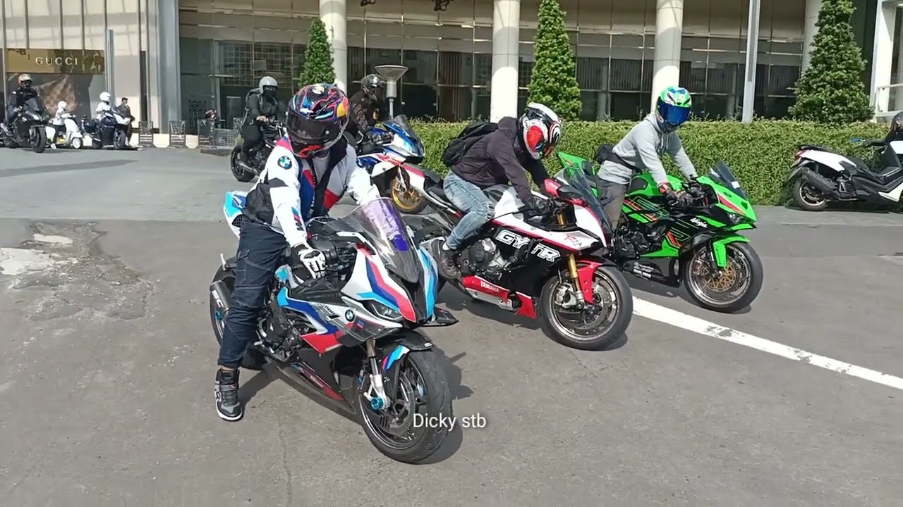 Superbikes Senayan City ‼️ YAMAHA HONDA KAWASAKI BMW DUCATI APRILIA @dickystb2736 