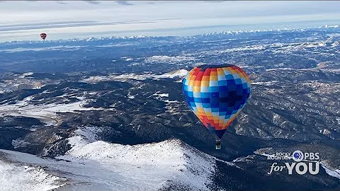 Hot air balloons make historic flight over Pikes Peak