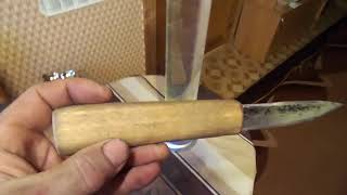 видео: плавающий нож якутский тестирование  его и рассказ о нём картинка: плавающий нож якутский тестирование  его и рассказ о нём