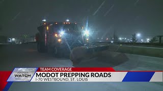 MoDOT, IDOT working to clear road conditions