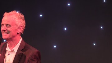 This Is Me !!   Award Winning Comedy Impressionist Drew Cameron.