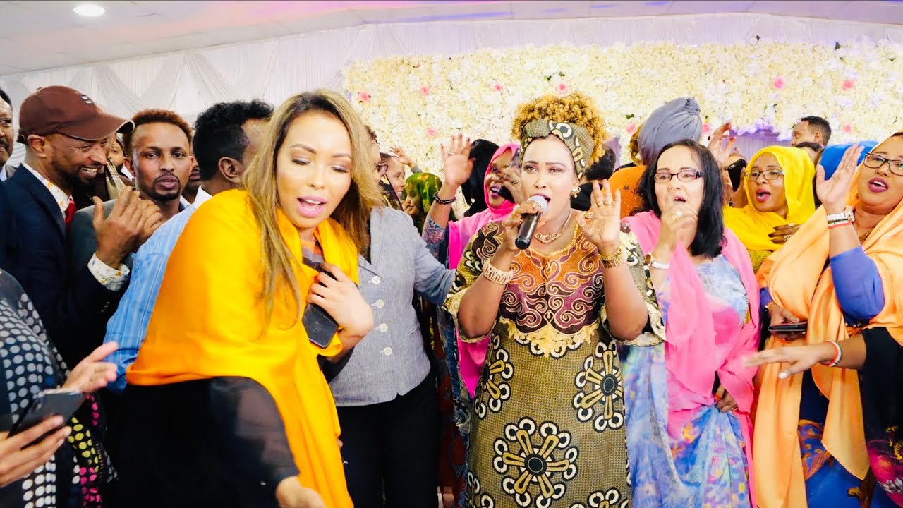 LAKI XAAJI WACAYS HEESO AFKA KAMA CADEN KARO MASH UP  SOO DHAWAYNTII ABWAAN CABDULAHI XASAN GANAY