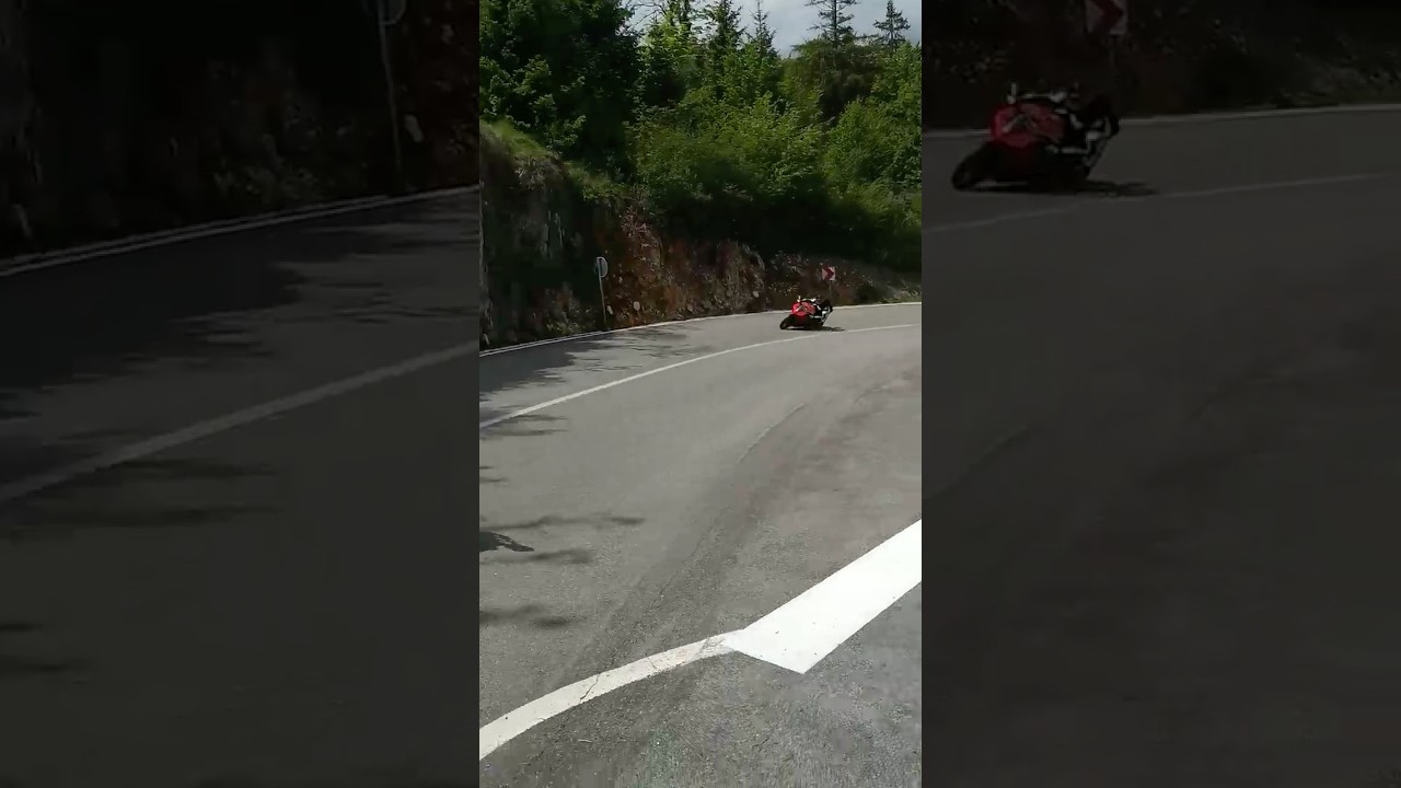 Ducati V2 sound 