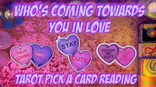 💘Who's Coming Towards You in Love? Can You Trust Them? Tarot Pick a Card Love Reading