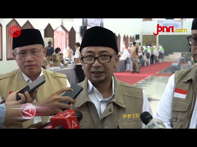 Calon Haji Kloter Pertama Tiba di Embarkasi DKI - JPNN.com